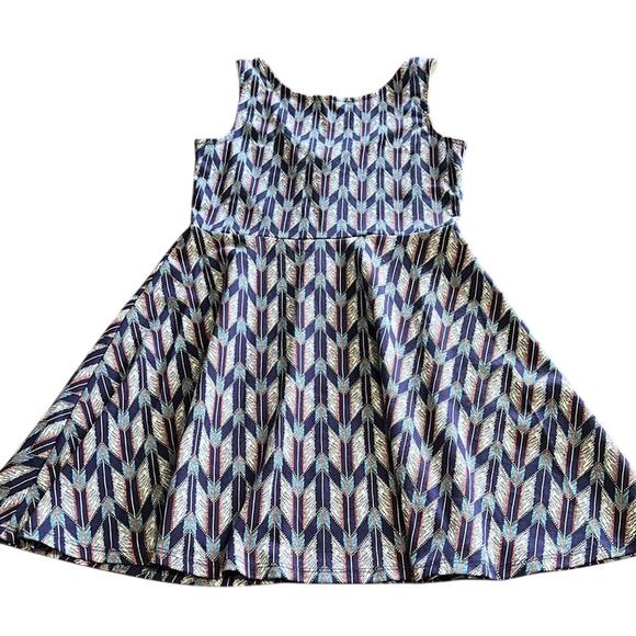 Divided H&M Colorful Print Knit Fit and Flare Dress - Picture 5 of 9